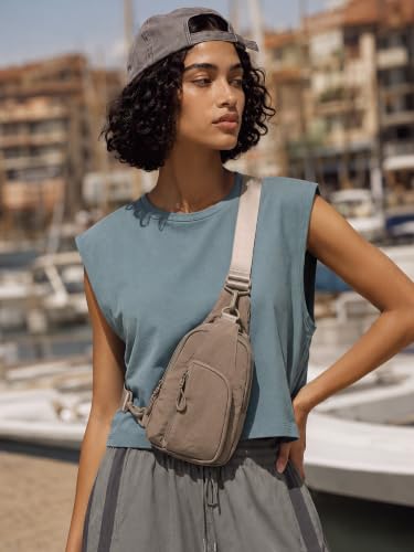 Sling Bag with Adjustable Straps Crossbody Chest Bag Lightweight Small Backpack for Casual Outdoor Traveling Hiking