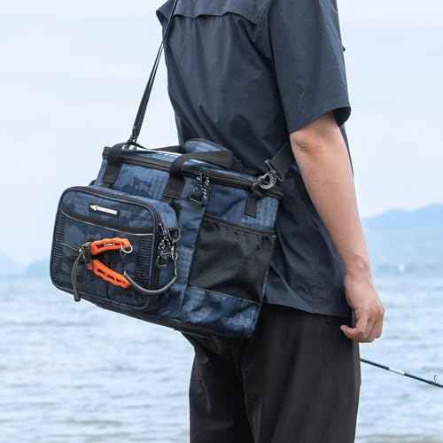 BaitSpace Tackle Bag with Removable Bait Binder