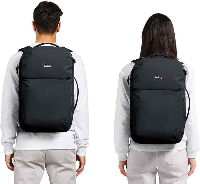 Bellroy Lite Travel Pack 30L (carry-on backpack, travel backpack for international travelers, with laptop pocket, interior packing cells and tuck-away shoulder straps) - Black