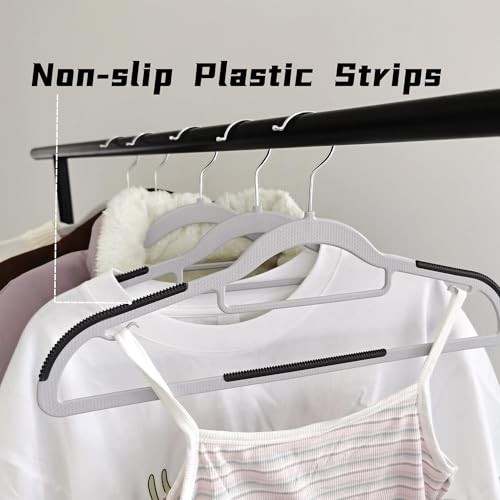 Plastic Clothes Hangers 30 Pack (30 Count)