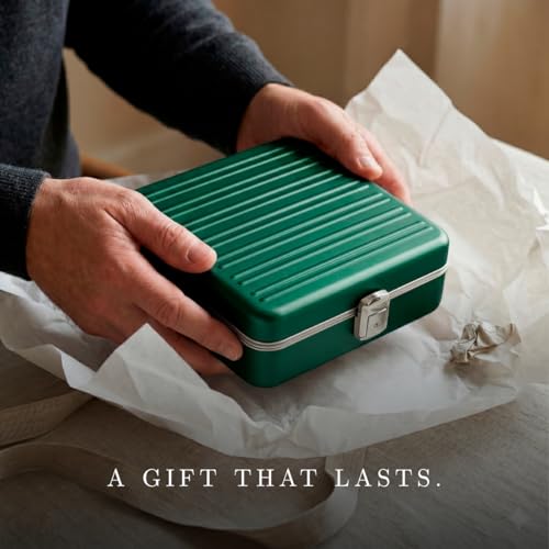 Prague Aluminum Watch Case in Hunter Green