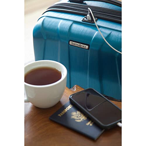 Centric 2 Hardside Expandable Luggage with Spinner Wheels