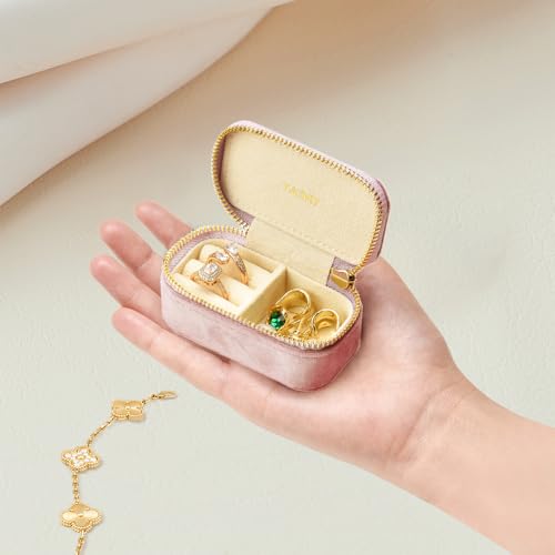 Small Travel Jewelry Case