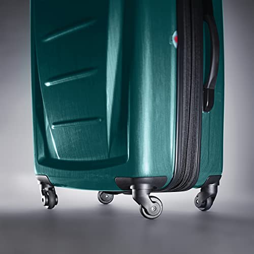 Winfield 2 Hardside Luggage with Spinner Wheels