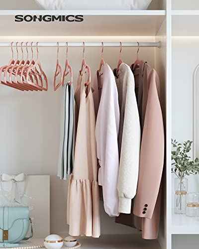 Pack of 50 Coat Hangers (50 Count)