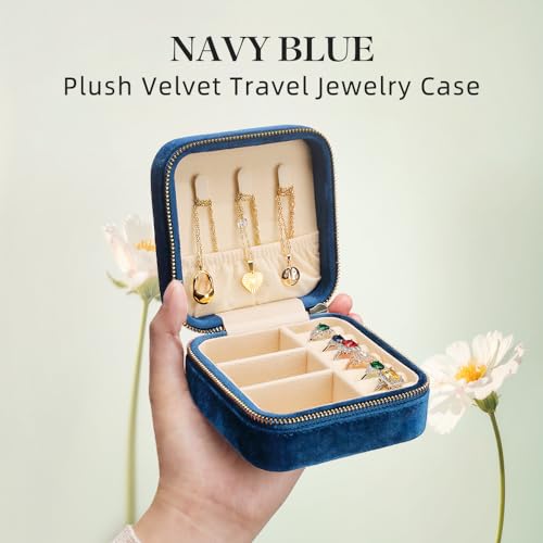 Plush Velvet Travel Jewelry Box