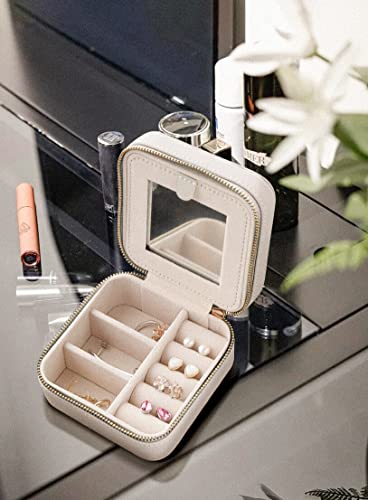 Travel Jewelry Organizer Boxes for Women Small Portable Necklace Earrings Bracelet Rings Travel Case Best Friend Birthday Gifts for Women Trendy
