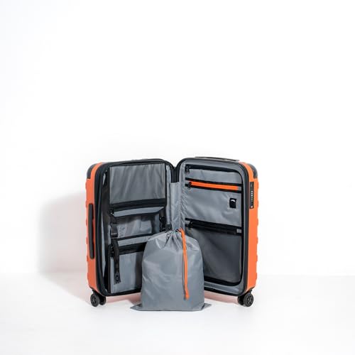 Renegde Vault Hardside