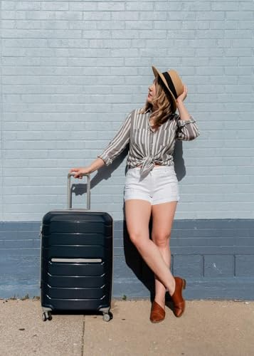 Freeform 24 Inch Medium Luggage with Dual 360° Spinner Wheels