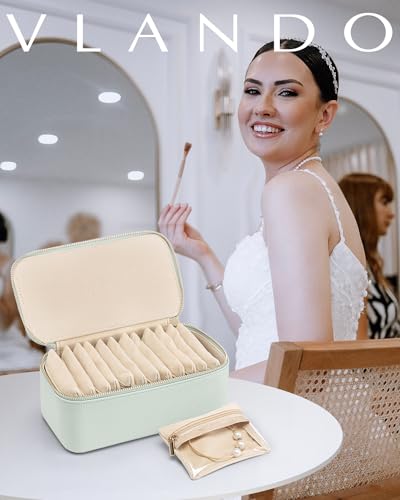 Jewelry Travel Organizer with Clear 12 Velvet Bags