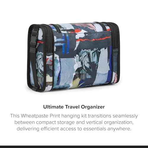 Alpha Hanging Travel Kit