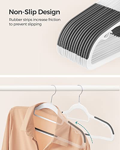 Pack of 50 Coat Hangers (50 Count)
