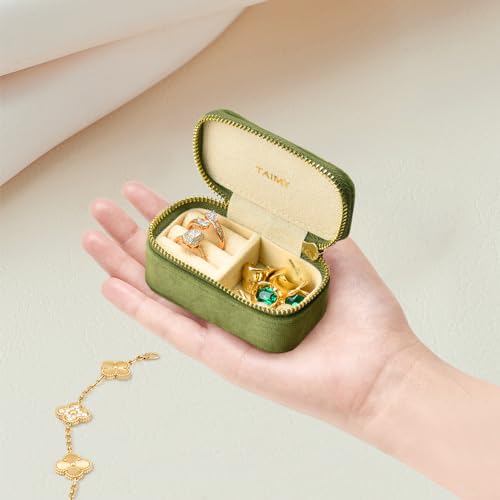 Small Travel Jewelry Case
