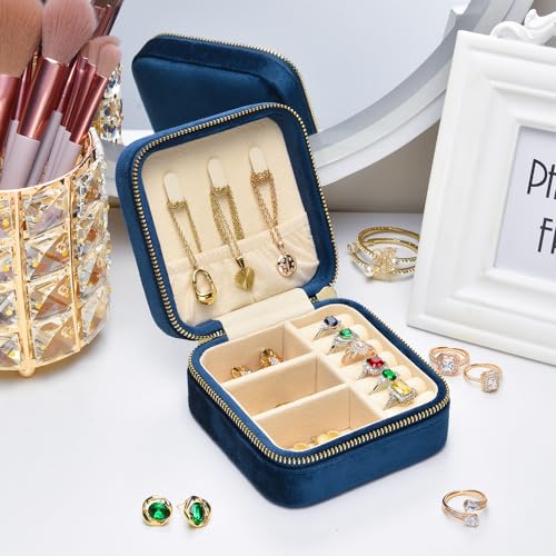 Plush Velvet Travel Jewelry Box