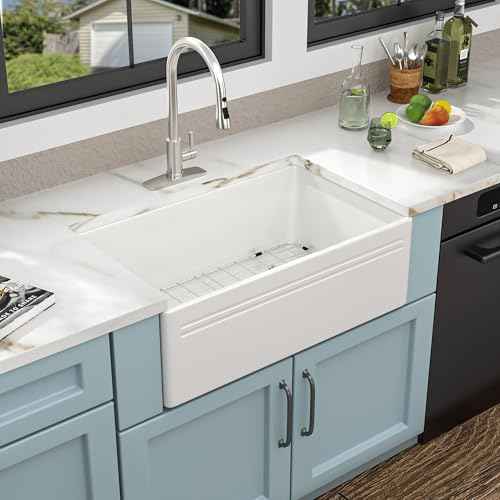 30"x18" White Farmhouse Kitchen Sink