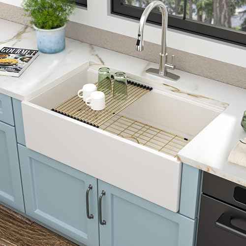 33"x20" White Farmhouse Sink Workstation