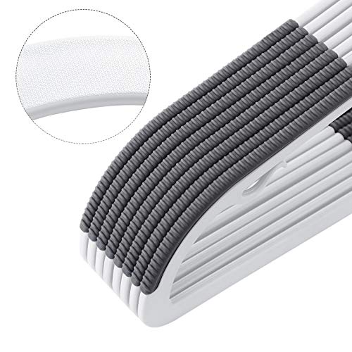 Pack of 30 Coat Hangers (30 Count)