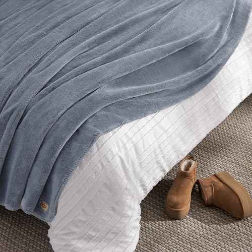 Whitecap Queen Blanket