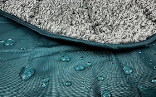 Waterproof 350 GSM Fleece or Sherpa Stadium Blanket