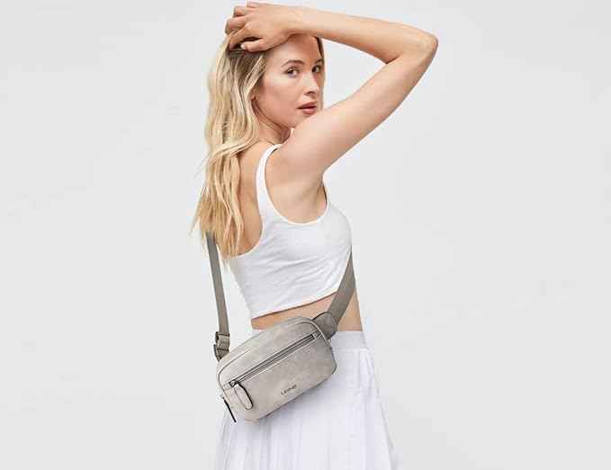 2L Fanny Packs Everywhere Belt Bag Small Fashion Crossbody Waist Pack Faux Leather Waterproof Sling Chest Bag For Women Trendy Grey