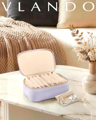 Travel Jewelry Case with 8 Velvet Jewelry Bags Travel Jewelry Storage Box Jewelry Organizer for Necklace Rings Earrings Teen Girls Gifts Trendy Stuff