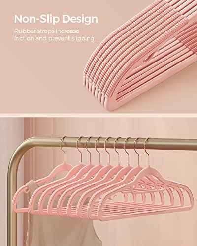 Pack of 50 Coat Hangers (50 Count)