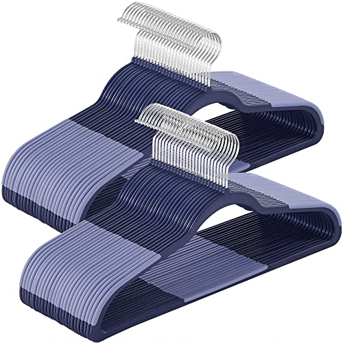 Plastic Clothes Hangers (50 Count)