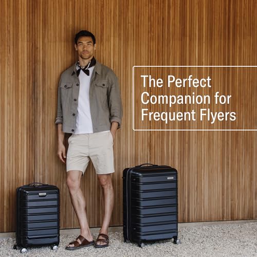 Omni 2 28 Inch Large Checked Hardside Luggage with 360° Spinner Wheels