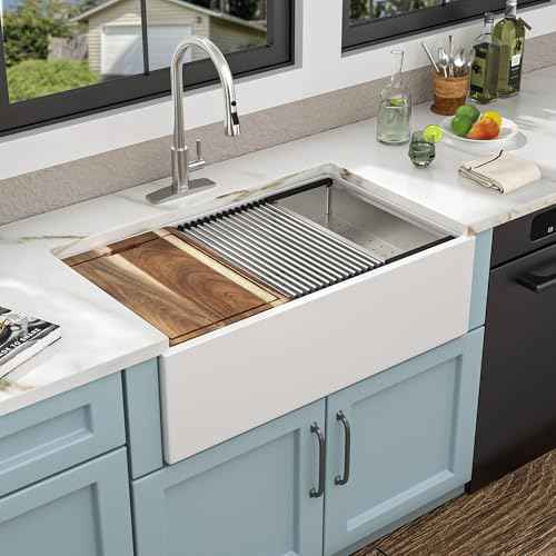 33"x20" White Farmhouse Sink Workstation