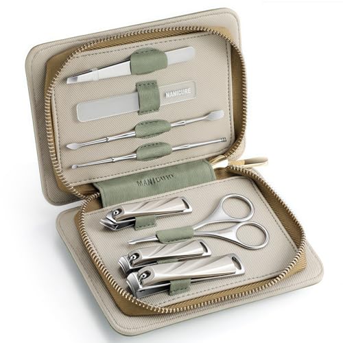 8 Piece Manicure Pedicure Set (8 Count)