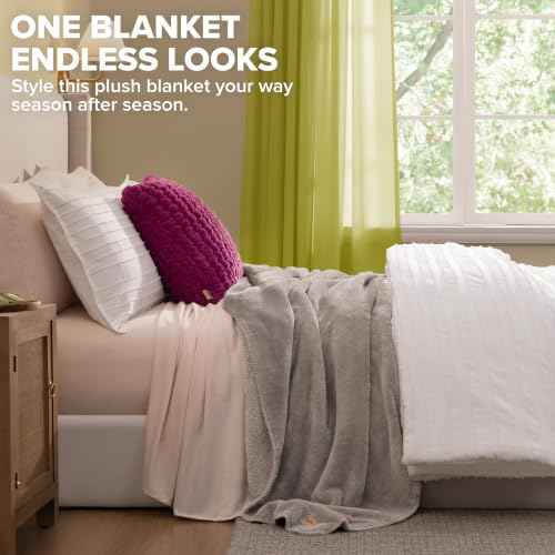 Whitecap Queen Blanket