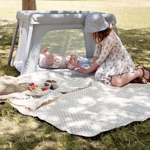 Compact Travel Crib & Play Yard
