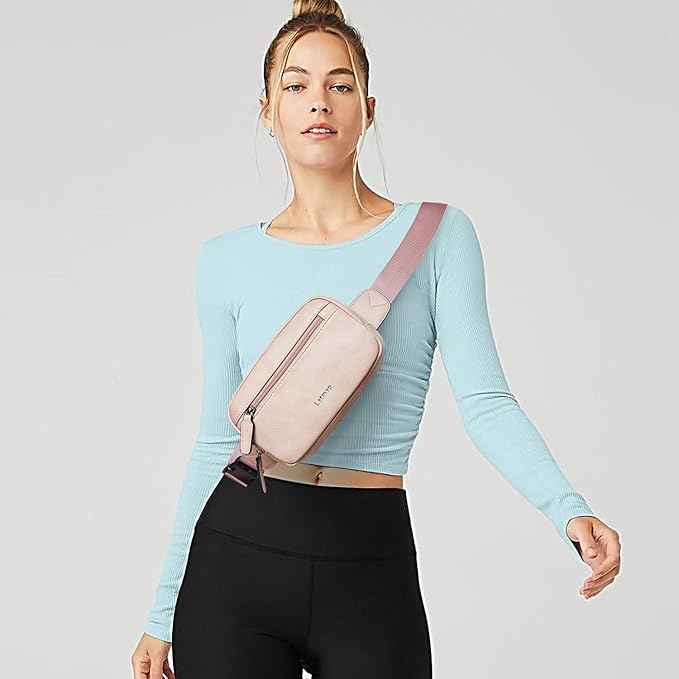 2L Fanny Packs Everywhere Belt Bag Small Fashion Crossbody Waist Pack Faux Leather Waterproof Sling Chest Bag For Women Trendy Pink