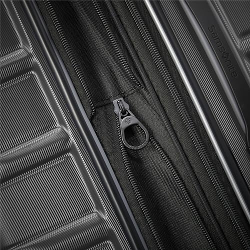 Omni 2 Hardside Expandable Luggage with Spinner Wheels