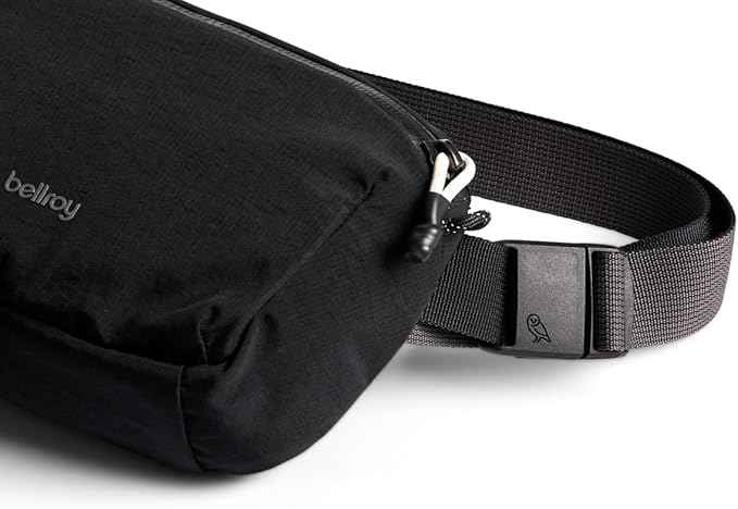 Bellroy Lite Belt Bag (versatile crossbody bag, fanny pack) - Black