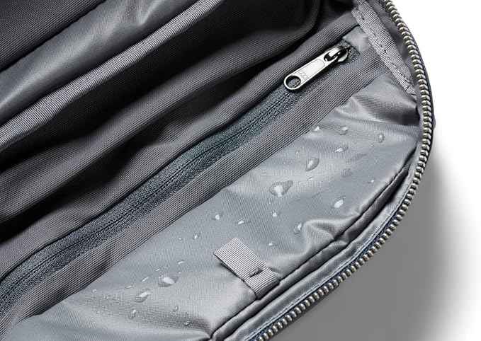 Bellroy Toiletry Kit (Unisex Toiletry Bag, Zipper Closure, Water-Resistant Lining, Toothbrush Sleeve with Magnetic Closure, Internal Mesh Pocket Organization) -Bronze