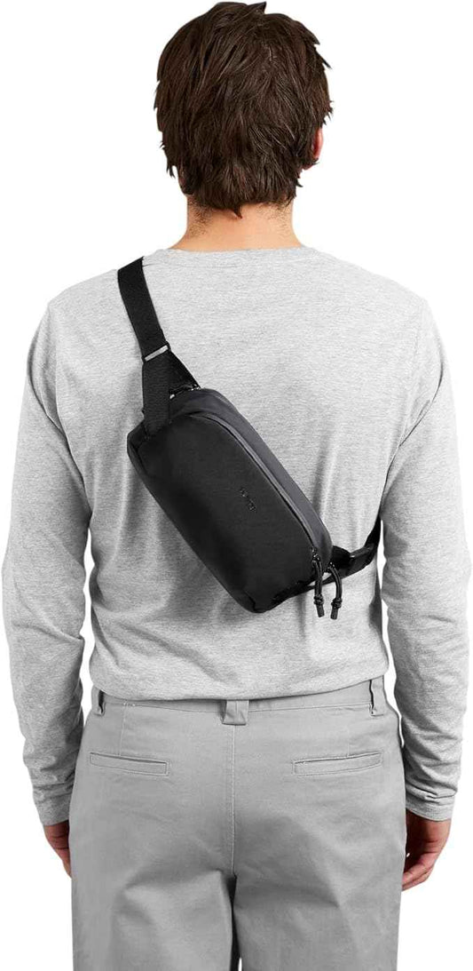 Bellroy Venture Ready Sling 2.5L - Black