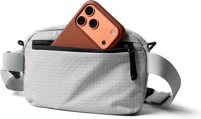 Bellroy Lite Belt Bag (versatile crossbody bag, fanny pack) - Fog