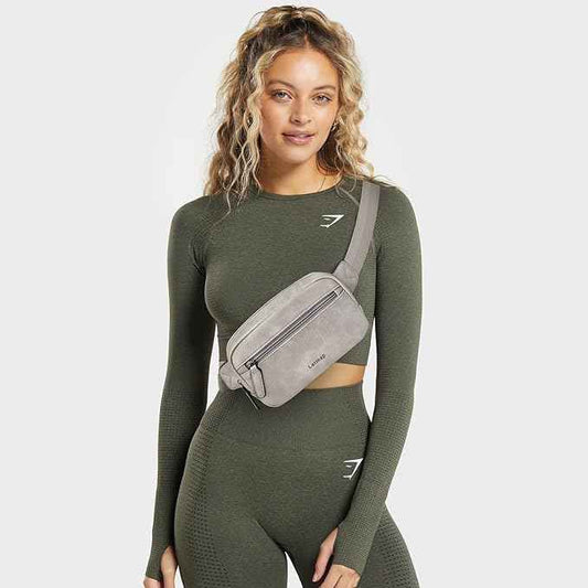 2L Fanny Packs Everywhere Belt Bag Small Fashion Crossbody Waist Pack Faux Leather Waterproof Sling Chest Bag For Women Trendy Grey