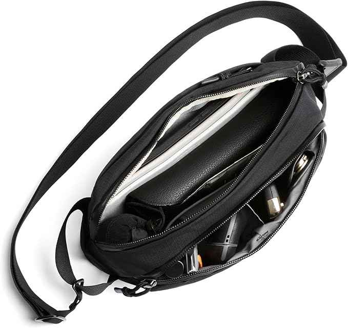 Bellroy Venture Ready Sling 2.5L - Black