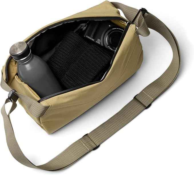 Bellroy Venture Sling 9L (large crossbody bag) - Safari