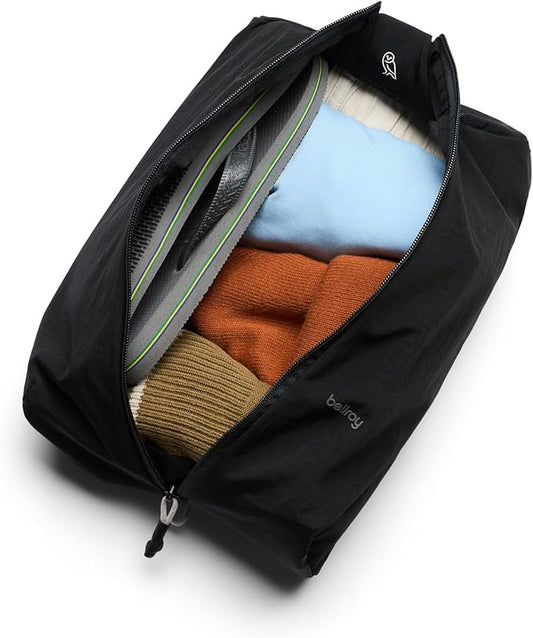 Bellroy Lite Packing Caddy 8L (Travel Organizer Packing Cube, Zip-up Storage Solution for Travel Near or far) - Black