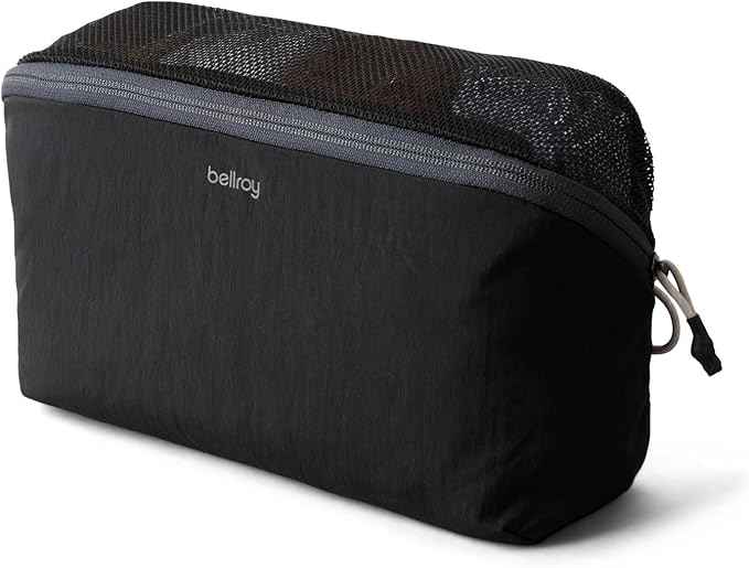 Bellroy Packing Cube 4L (Organizer Packing Pouch with Internal Zip Pocket and Durable, Lightweight Design) - Black