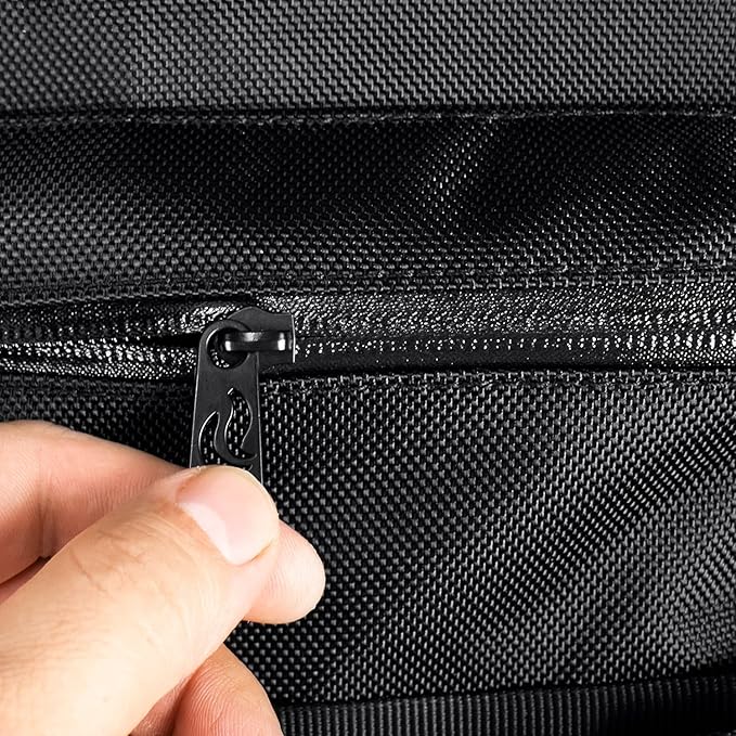Skunk Backpack Rogue - Smell Proof - Weather Resistant - Lockable