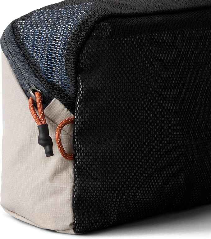 Bellroy Packing Cube 4L (Organizer Packing Pouch with Internal Zip Pocket and Durable, Lightweight Design) - Ash