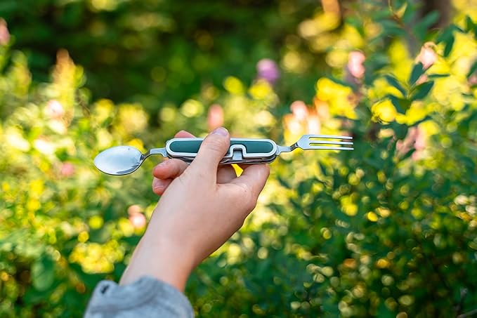 Coghlan's Folding Cutlery Set –