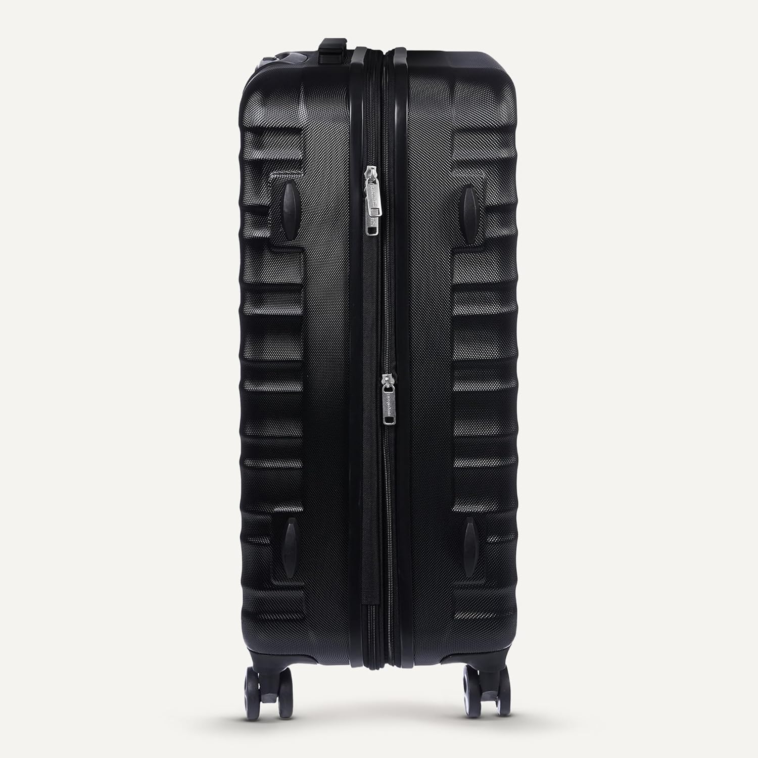 Amazon Basics 21" Hardside Carry-On Luggage, Hardshell Suitcase With Wheels, Expandable For Up to 25% More Space, With Scratch-Resistant Surface, Four Multi-directional Wheels, Black - Roamly