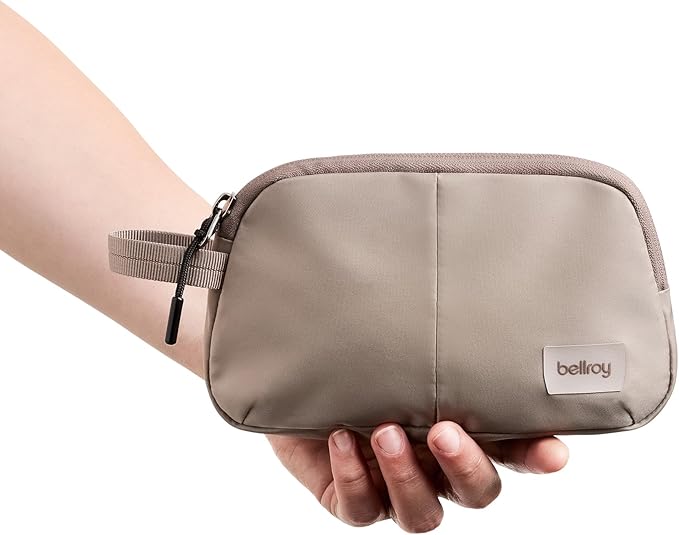 Bellroy Laneway Daily Pouch (Organizer Pouch for Everyday or Travel, with Internal Organization) - Fawn