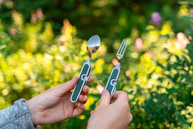 Coghlan's Folding Cutlery Set –