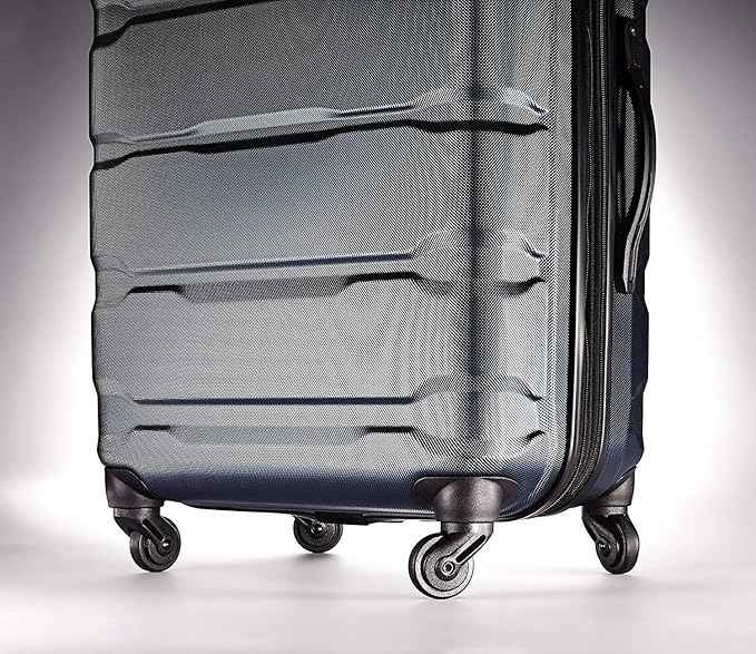 Samsonite Omni Pc Hardside Expandable Luggage with Spinner Wheels